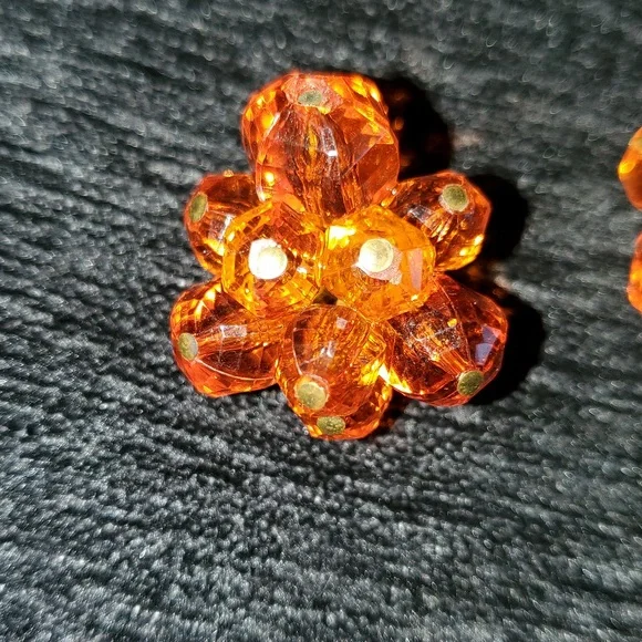 Vintage West Germany Amber Clip On Orange Faceted Beaded Cluster Flower Earrings - Picture 9 of 15